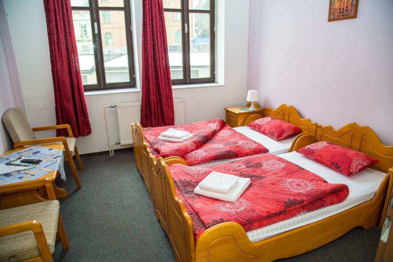 Hotel U Mesta Prahy Náchod Εξωτερικό φωτογραφία