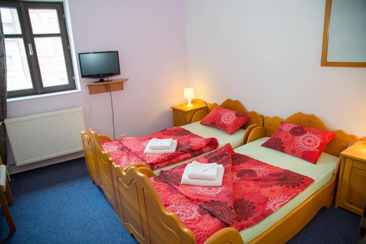 Hotel U Mesta Prahy Náchod Εξωτερικό φωτογραφία